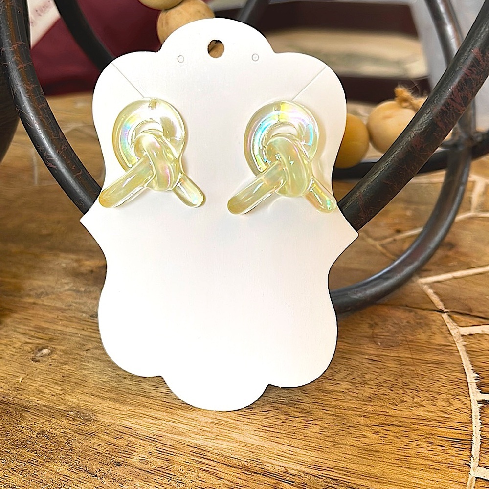 Knot acrylic earrings